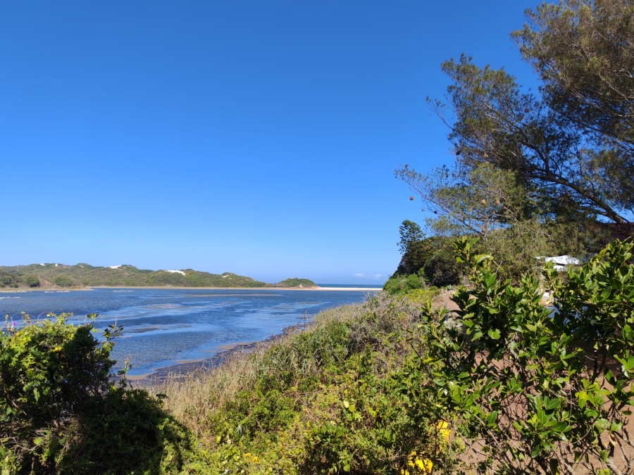 3 Bedroom Property for Sale in Boknesstrand Eastern Cape